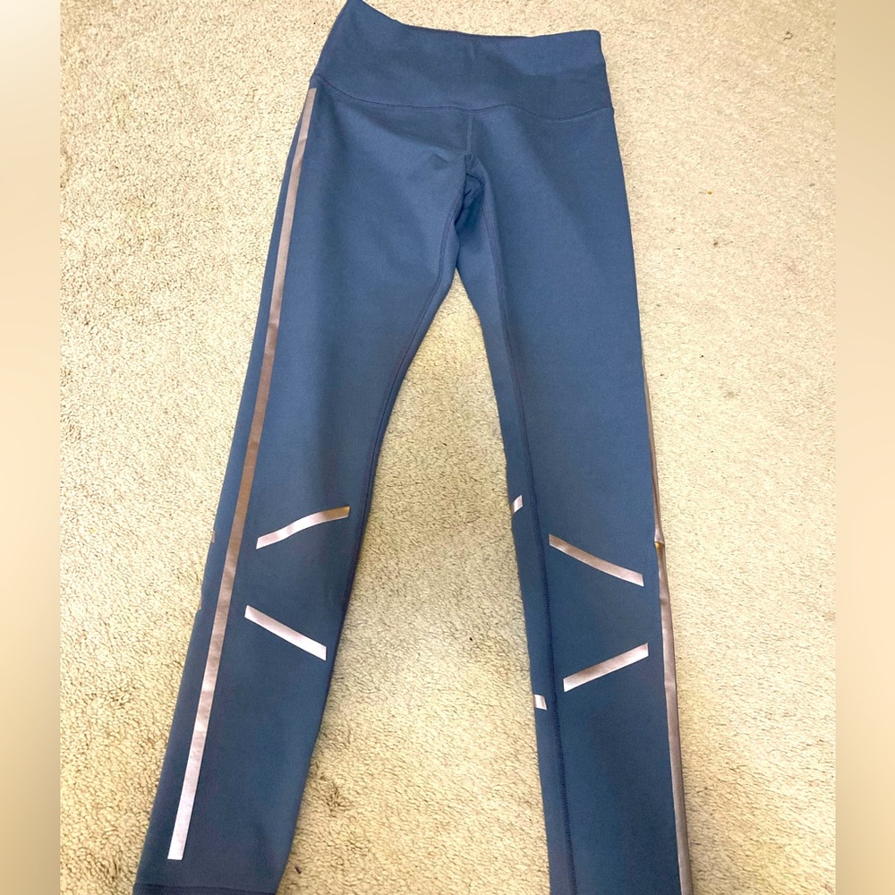 Zella Legging with reflectors